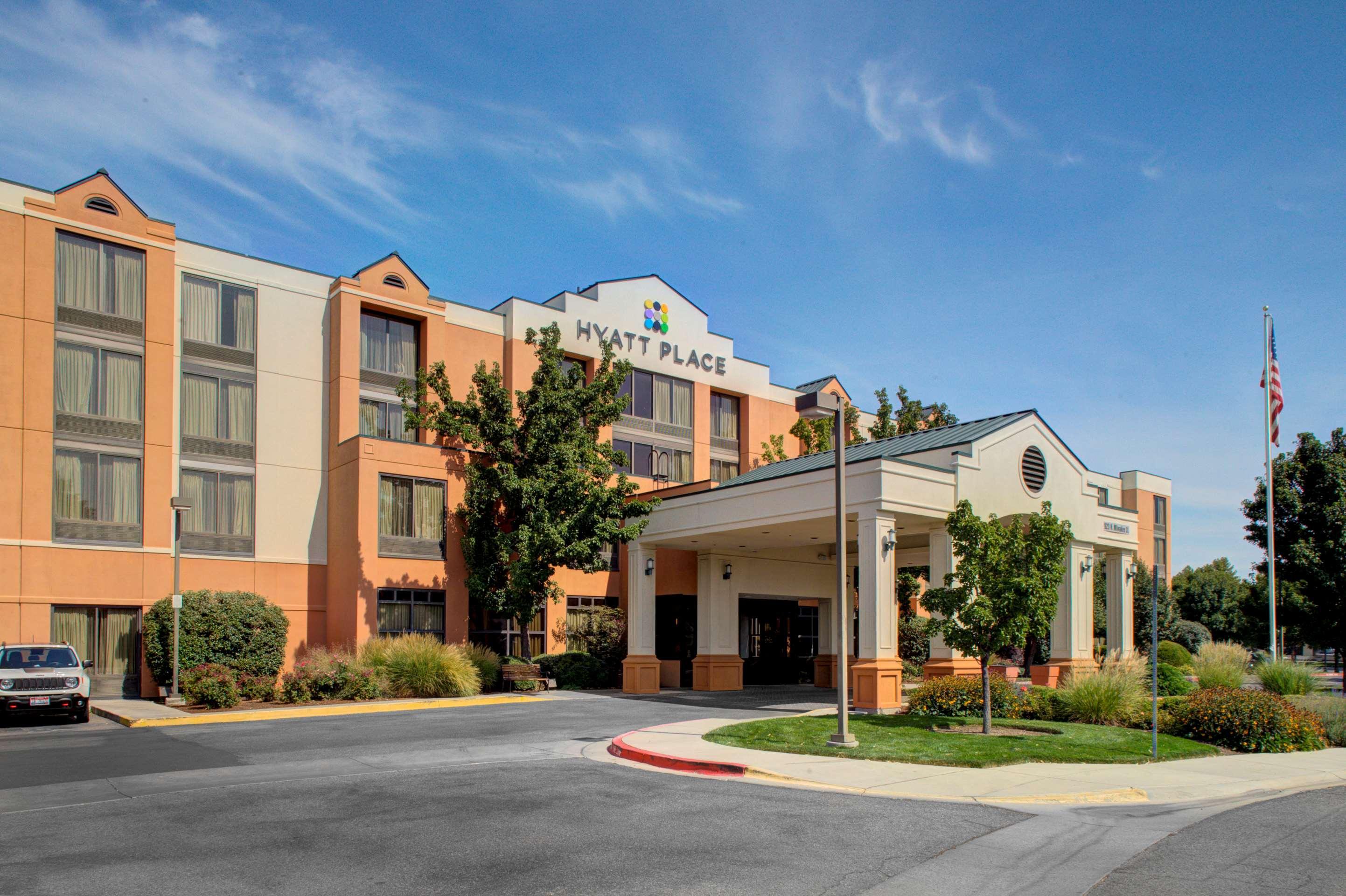 Hyatt Place Boise/Towne Square Exterior photo
